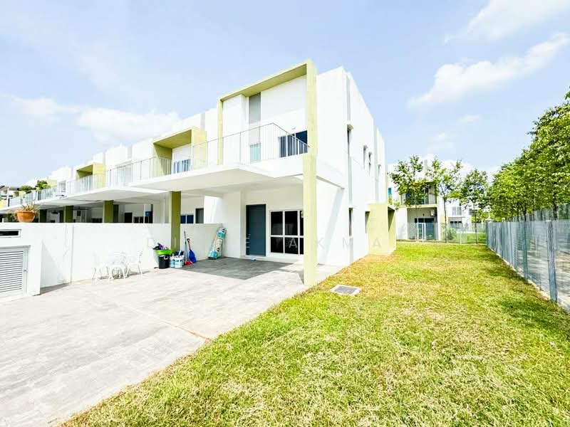 2-storey Terraced House for Sale in Cyberjaya (Selangor) - Dinie Akmal - Exterior - PropertyGuru.com.my