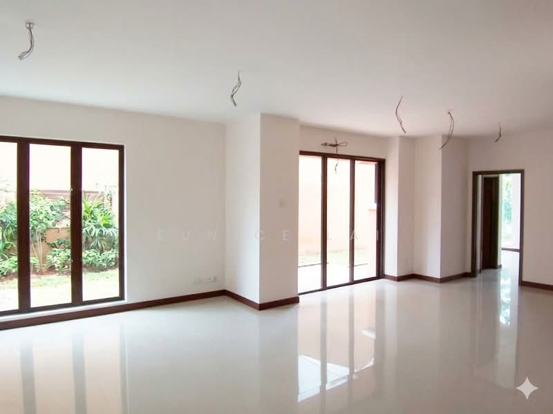 Zero-Lot Bungalow for Sale in Bukit Rahman Putra (Sungai Buloh) - Eunice Lai - Living Room - PropertyGuru.com.my