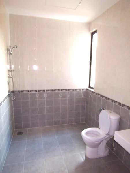 Zero-Lot Bungalow for Sale in Bukit Rahman Putra (Sungai Buloh) - Eunice Lai - Bathroom - PropertyGuru.com.my