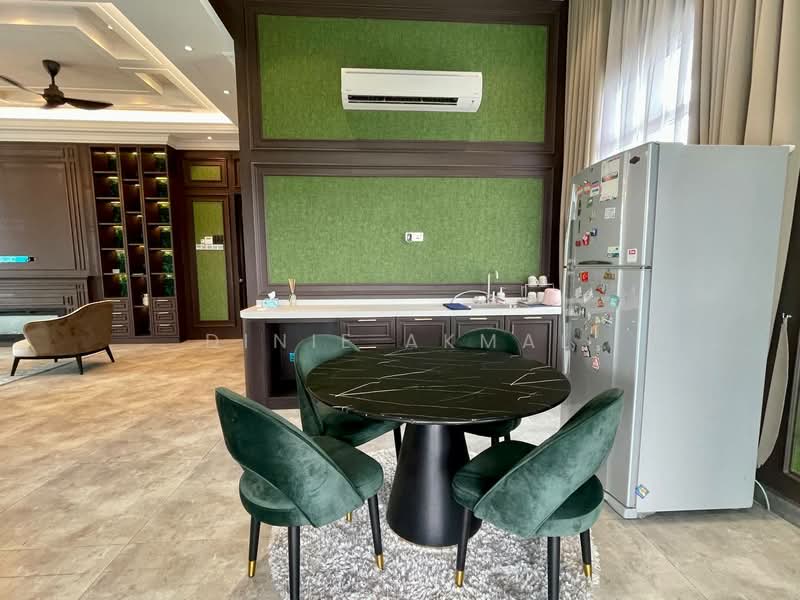Bungalow for Sale in Kajang (Selangor) - Dinie Akmal - Dining Room - PropertyGuru.com.my