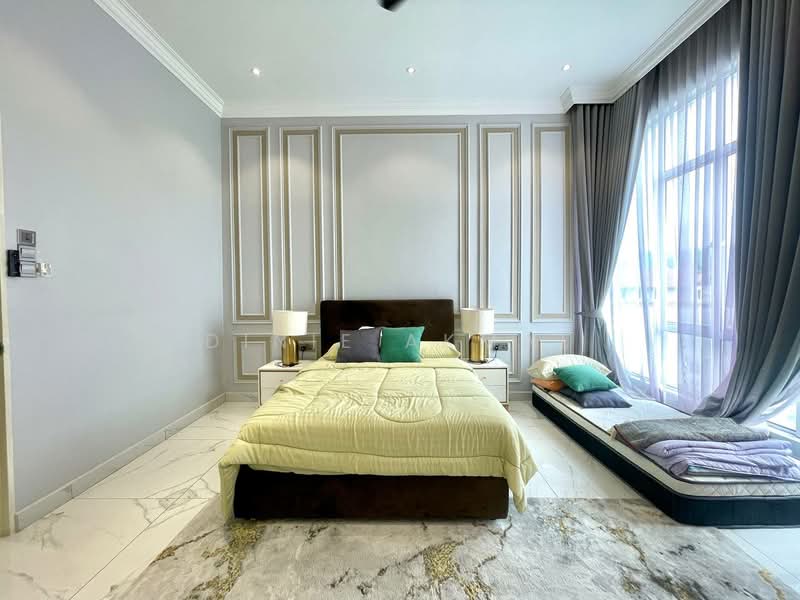 Bungalow for Sale in Kajang (Selangor) - Dinie Akmal - Bedroom - PropertyGuru.com.my