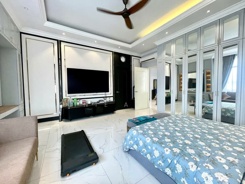 Bungalow for Sale in Kajang (Selangor) - Dinie Akmal - Bedroom - PropertyGuru.com.my