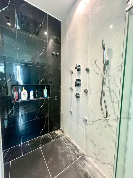 Bungalow for Sale in Kajang (Selangor) - Dinie Akmal - Bathroom - PropertyGuru.com.my