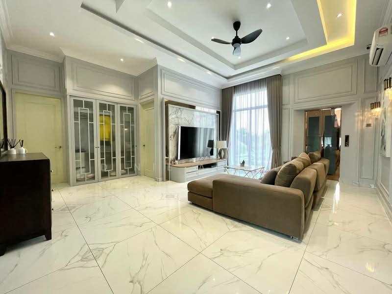 Bungalow for Sale in Kajang (Selangor) - Dinie Akmal - Living Room - PropertyGuru.com.my