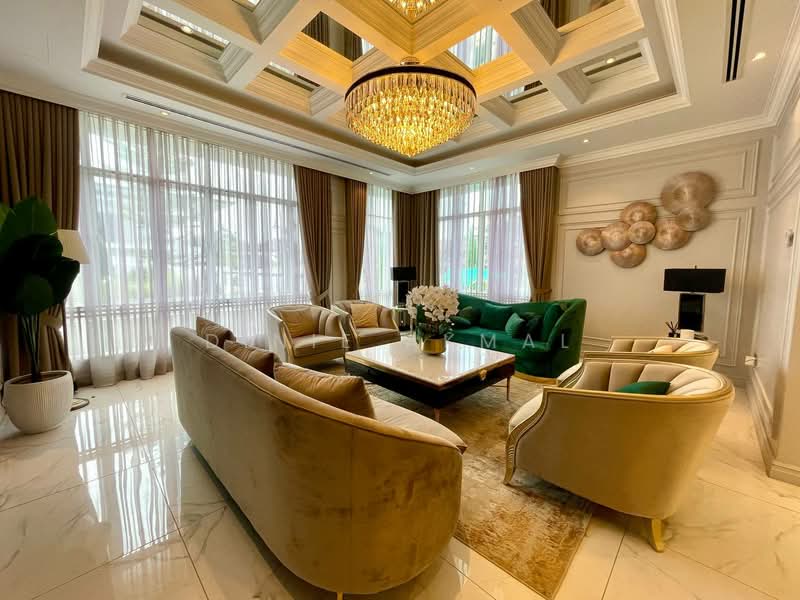 Bungalow for Sale in Kajang (Selangor) - Dinie Akmal - Living Room - PropertyGuru.com.my