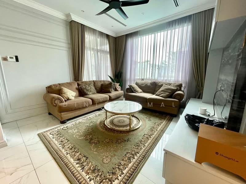 Bungalow for Sale in Kajang (Selangor) - Dinie Akmal - Living Room - PropertyGuru.com.my