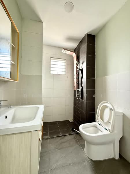 Rumah Teres 3 Tingkat untuk Dijual di Bandar Bukit Puchong (Puchong) - Dinie Akmal - Bathroom - PropertyGuru.com.my