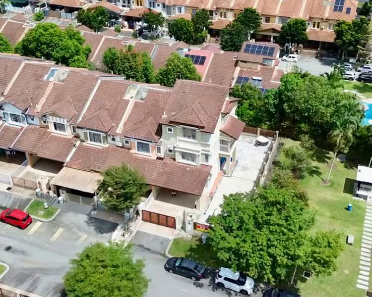 Rumah Teres 3 Tingkat untuk Dijual di Bandar Bukit Puchong (Puchong) - Dinie Akmal - PropertyGuru.com.my