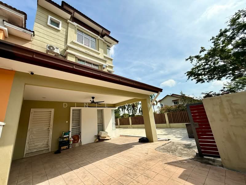 Rumah Teres 3 Tingkat untuk Dijual di Bandar Bukit Puchong (Puchong) - Dinie Akmal - PropertyGuru.com.my