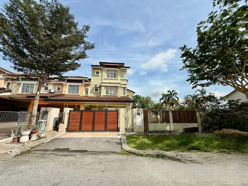 Rumah Teres 3 Tingkat untuk Dijual di Bandar Bukit Puchong (Puchong) - Dinie Akmal - PropertyGuru.com.my