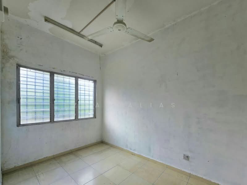 Rumah Teres 2 Tingkat untuk Dijual di Bandar Seri Putra (Bangi) - Izzah Alias - PropertyGuru.com.my