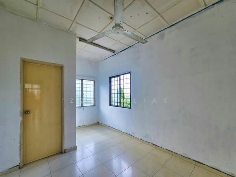 Rumah Teres 2 Tingkat untuk Dijual di Bandar Seri Putra (Bangi) - Izzah Alias - PropertyGuru.com.my