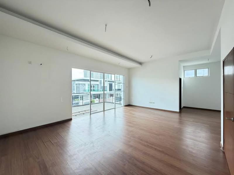 Rumah Berkembar untuk Dijual di Taman Austin Heights (Tebrau) - Lilara Tiew - PropertyGuru.com.my