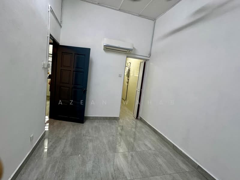 Rumah Teres untuk Disewa di Taman Melaka Jaya (Batu Berendam) - Azean Wahab - Interior - PropertyGuru.com.my