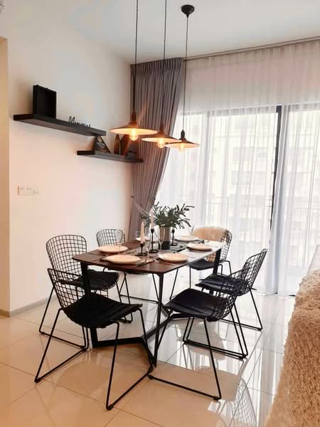 Kondominium untuk Dijual di Sunway Mont Residences - James Eng - Dining Room - PropertyGuru.com.my