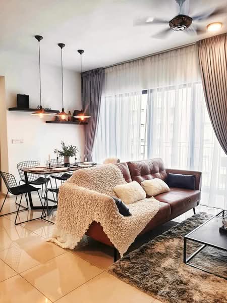 Kondominium untuk Dijual di Sunway Mont Residences - James Eng - Living Room - PropertyGuru.com.my