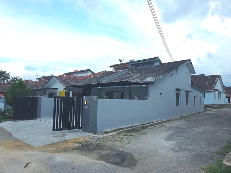 Rumah Teres 1 Tingkat untuk Dijual di Taman Puteri Wangsa (Ulu Tiram) - Kino Jaw - Exterior - PropertyGuru.com.my