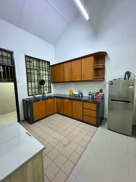 1-storey Terraced House for Sale in Bukit Indah (Iskandar Puteri (Nusajaya)) - Jason Tan - Kitchen - PropertyGuru.com.my