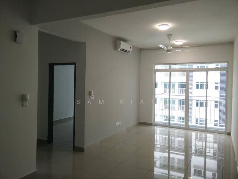 Kondominium untuk Disewa di The Greens @ Subang West - SAM KIAT - Living Room - PropertyGuru.com.my