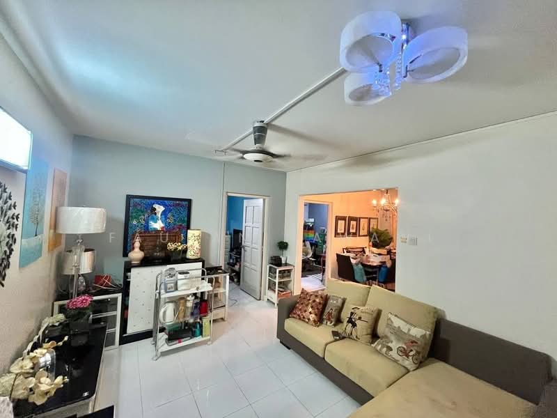 Pangsapuri untuk Dijual di Menara Merak Kayangan - Fauran Nawawi - Living Room - PropertyGuru.com.my