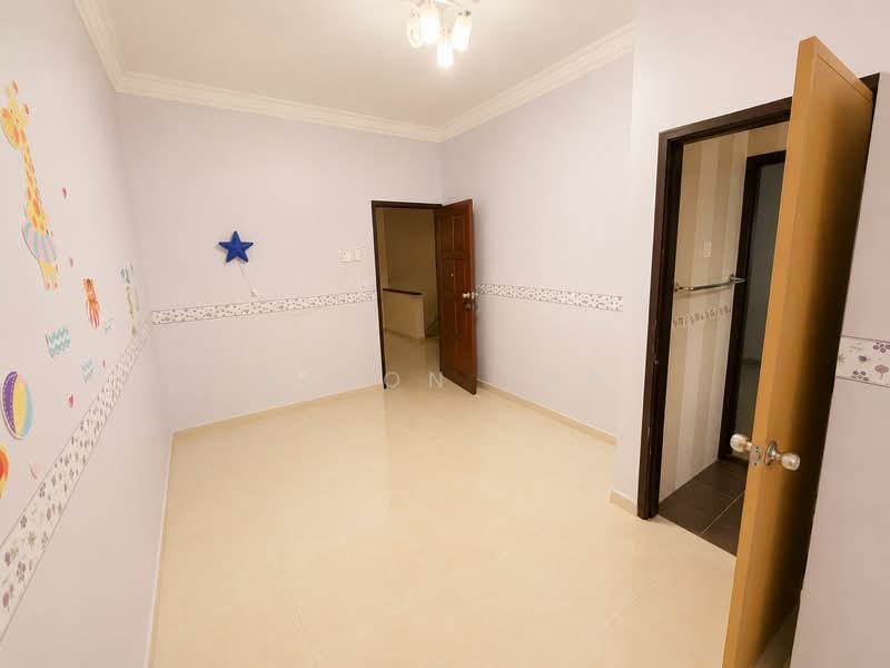 2-storey Terraced House for Sale in Taman Mount Austin (Tebrau) - Jason Tan - Interior - PropertyGuru.com.my