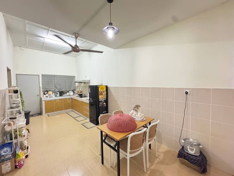1-storey Terraced House for Sale in Klang (Selangor) - Fauran Nawawi - Kitchen - PropertyGuru.com.my