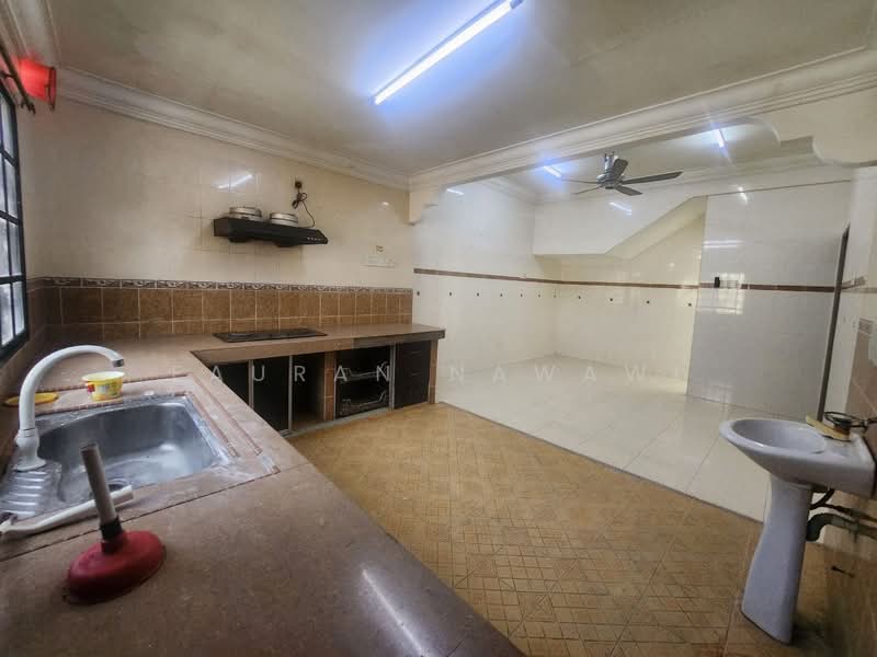 2-storey Terraced House for Sale in Sungai Buloh (Selangor) - Fauran Nawawi - PropertyGuru.com.my
