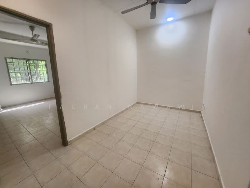 2-storey Terraced House for Sale in Sungai Buloh (Selangor) - Fauran Nawawi - PropertyGuru.com.my