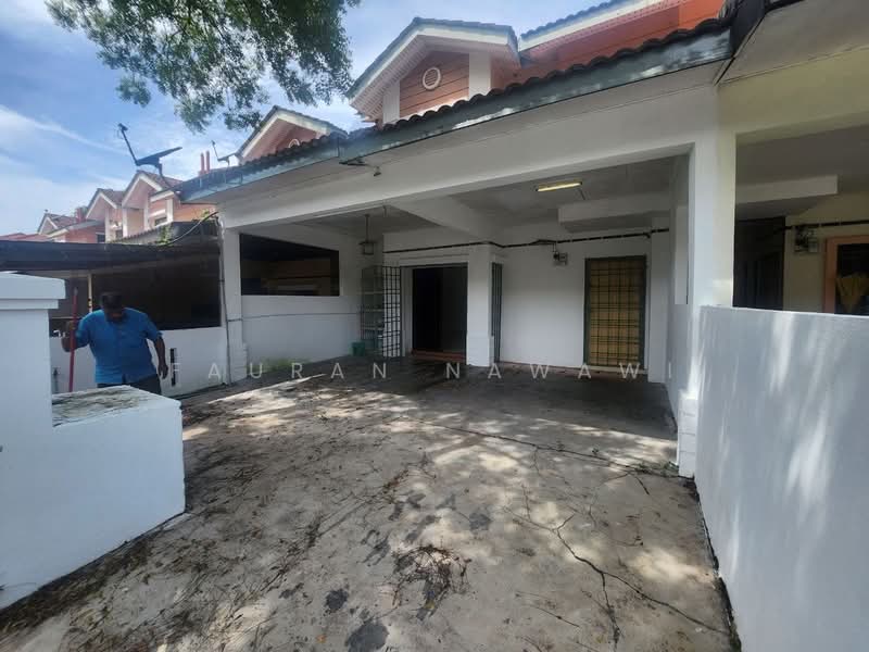 2-storey Terraced House for Sale in Sungai Buloh (Selangor) - Fauran Nawawi - PropertyGuru.com.my