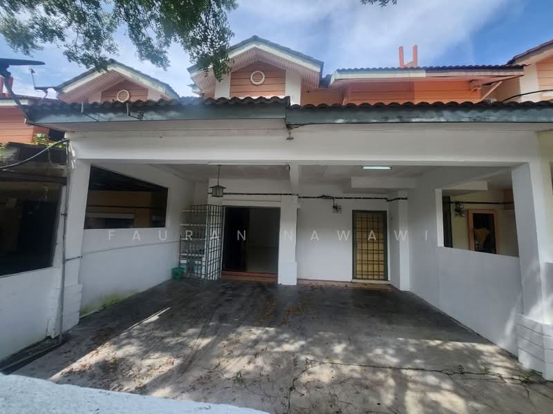 2-storey Terraced House for Sale in Sungai Buloh (Selangor) - Fauran Nawawi - PropertyGuru.com.my