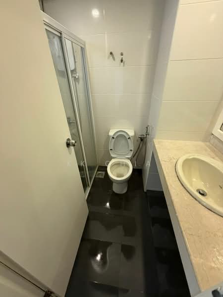 Kondominium untuk Disewa di Kiara Park - KK Chia - Bathroom - PropertyGuru.com.my