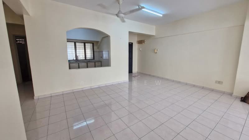 Condominium for Sale at Vista Komanwel C - Alex Lew - Living Room - PropertyGuru.com.my