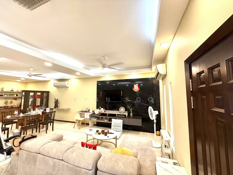 Rumah Teres 2 Tingkat untuk Dijual di Kota Kemuning (Shah Alam) - Ryan Soo - Living Room - PropertyGuru.com.my