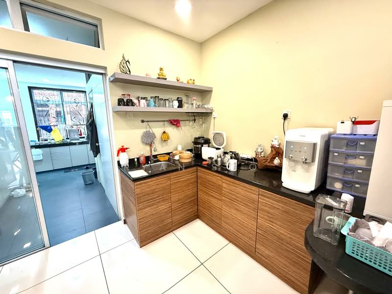 Rumah Teres 2 Tingkat untuk Dijual di Kota Kemuning (Shah Alam) - Ryan Soo - Kitchen - PropertyGuru.com.my