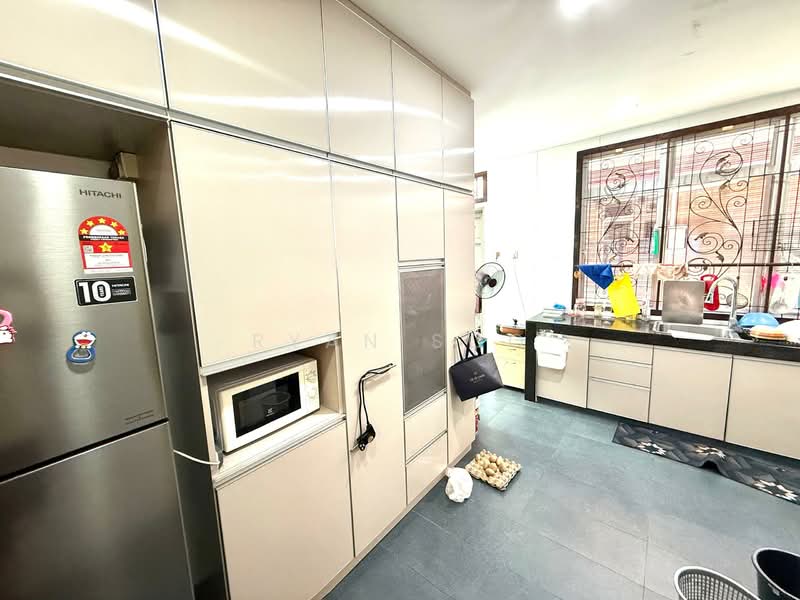 Rumah Teres 2 Tingkat untuk Dijual di Kota Kemuning (Shah Alam) - Ryan Soo - Kitchen - PropertyGuru.com.my