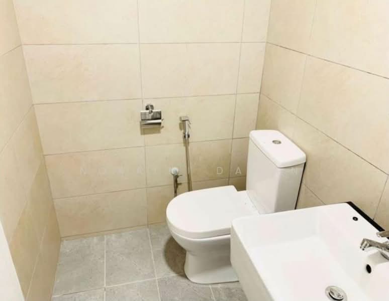 Service Residence for Sale at AraTre' Residences - Noraini Dahan - Bathroom - PropertyGuru.com.my