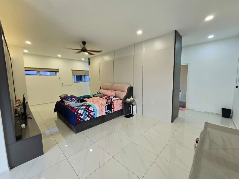 Kondominium untuk Dijual di Elevia Residences - John Lee - Bedroom - PropertyGuru.com.my