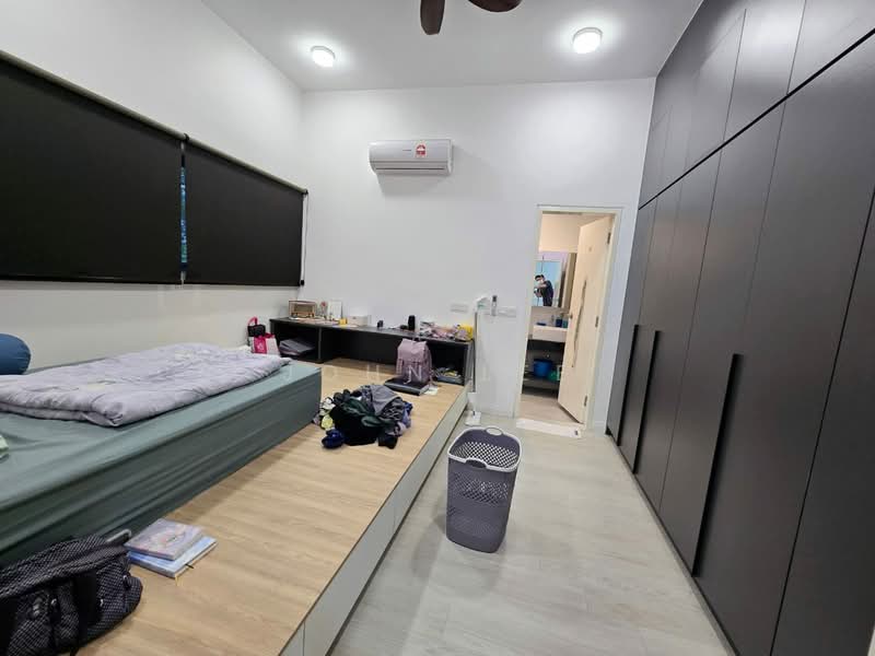 Kondominium untuk Dijual di Elevia Residences - John Lee - Bedroom - PropertyGuru.com.my
