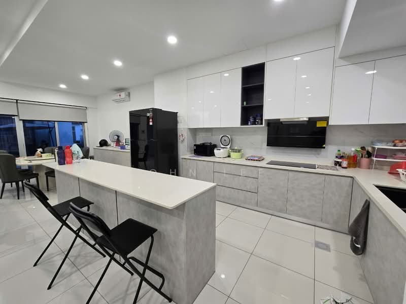 Kondominium untuk Dijual di Elevia Residences - John Lee - Kitchen - PropertyGuru.com.my