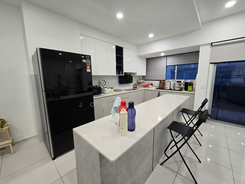 Kondominium untuk Dijual di Elevia Residences - John Lee - Kitchen - PropertyGuru.com.my