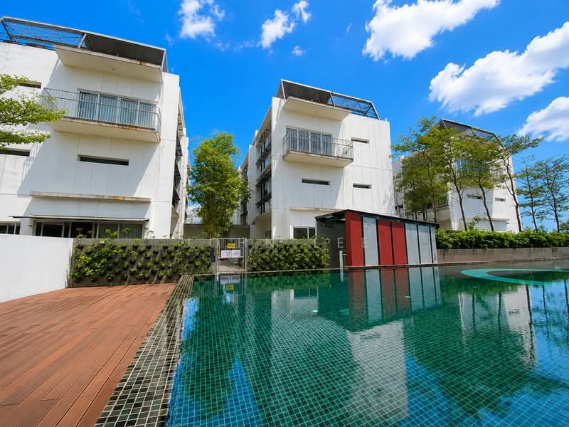 Kondominium untuk Dijual di Elevia Residences - John Lee - Exterior - PropertyGuru.com.my