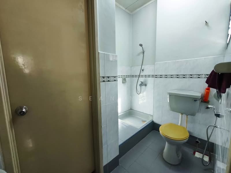 2-storey Terraced House for Sale in Usj 23 (Subang Jaya) - Sean Ng - Bathroom - PropertyGuru.com.my