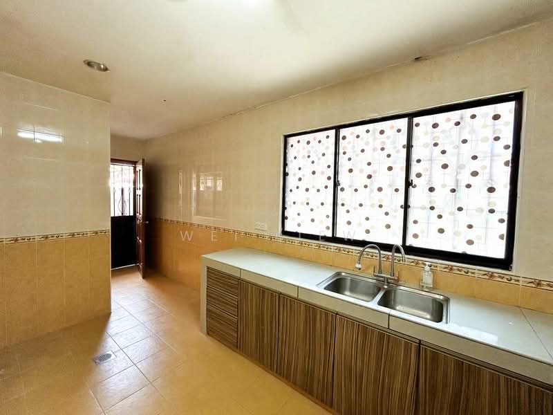 2-storey Terraced House for Sale in Cheras (Selangor) - Wei Liew - Kitchen - PropertyGuru.com.my
