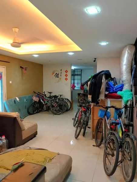 Rumah Teres 2 Tingkat untuk Dijual di Kempas (Johor Bahru) - Kelvin Chop - Living Room - PropertyGuru.com.my