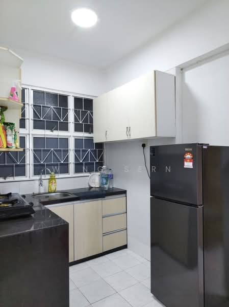 Apartment for Rent at BJ Court Apartment - Weng Sern - Kitchen - PropertyGuru.com.my