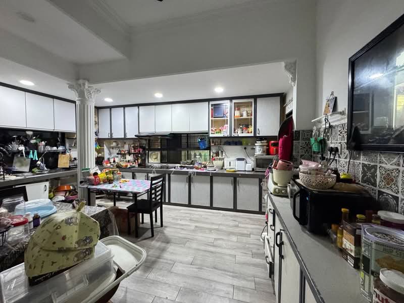 Semi-Detached House for Sale in Bandar Tun Hussein Onn (Cheras) - Azmi . - Kitchen - PropertyGuru.com.my