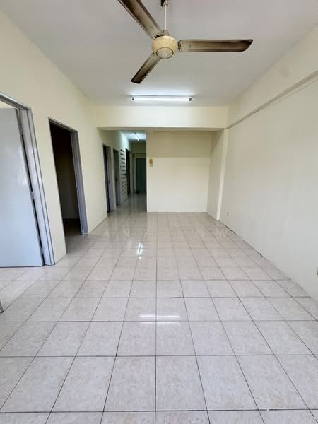 Apartment for Rent at Kantan Court - Hanz Low - Interior - PropertyGuru.com.my