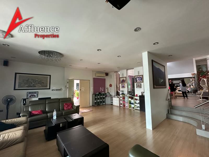 Rumah Banglo untuk Dijual di Stapok (Kuching) - Sherene Kok - Living Room - PropertyGuru.com.my