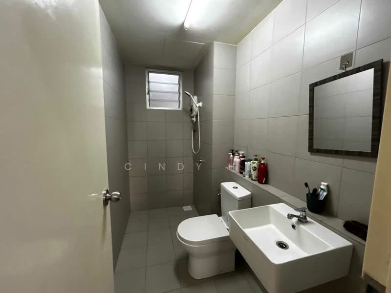 Condominium for Sale at Lakefront Homes - Cindy Ho - Bathroom - PropertyGuru.com.my