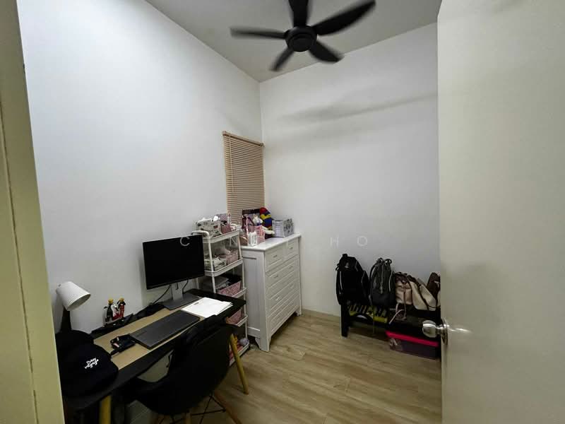 Condominium for Sale at Lakefront Homes - Cindy Ho - Study - PropertyGuru.com.my